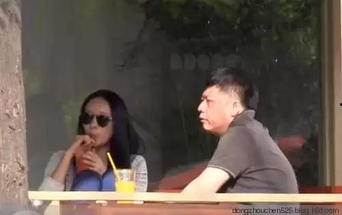 娱乐吃瓜说父母